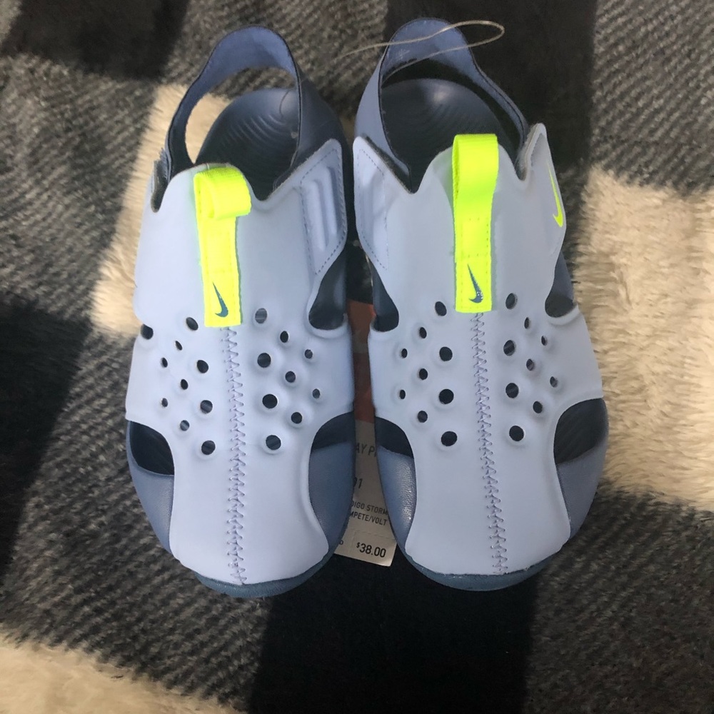Nike sandals